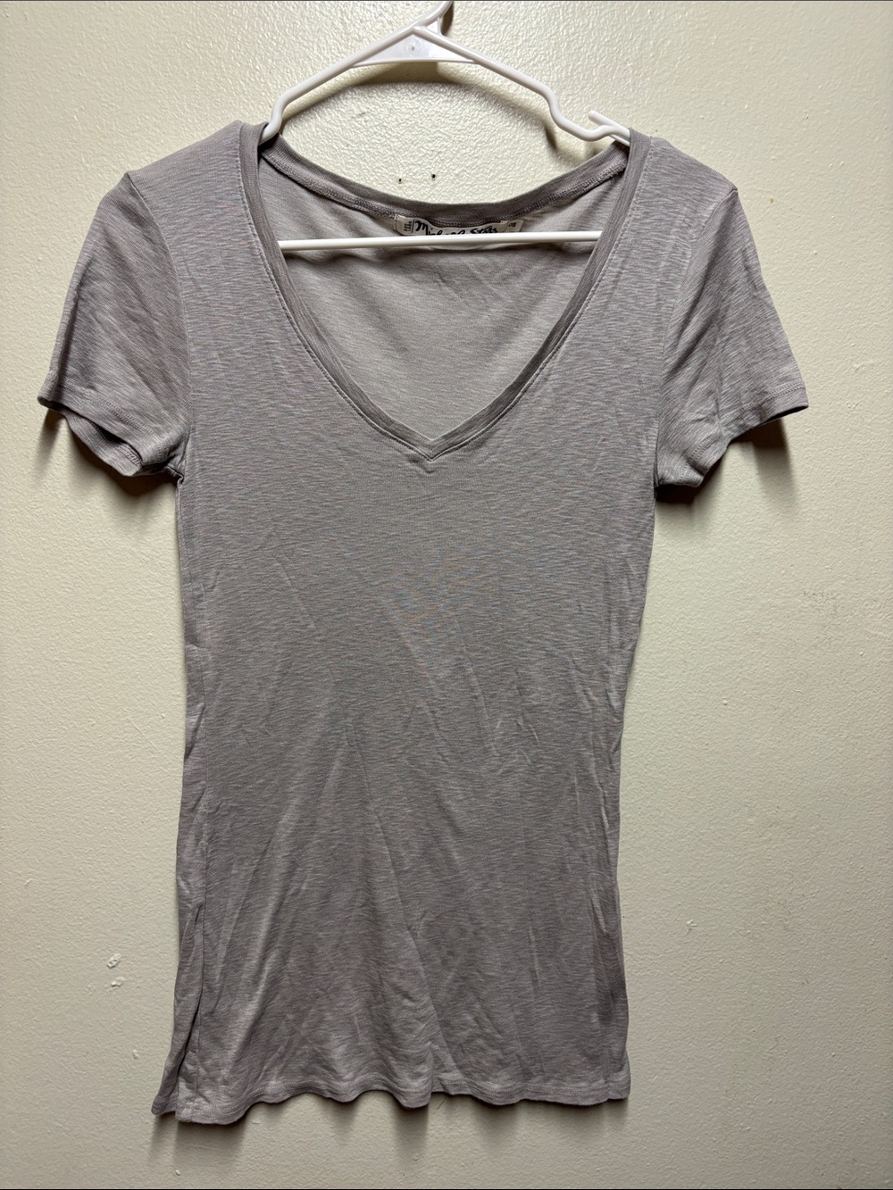 Michael Stars Supima modal V-neck T-shirt O/S gray lightweight - Picture 1 of 4
